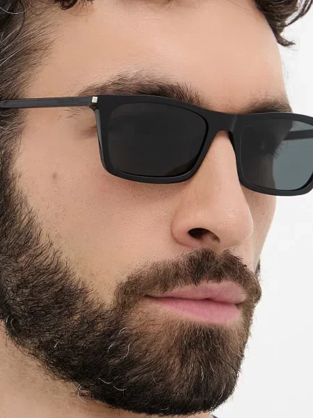 Saint Laurent napszemüveg fekete