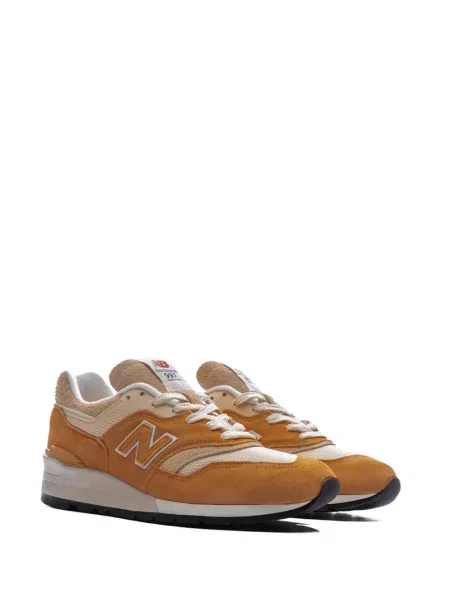 Sneakerși New Balance cu autograf maro