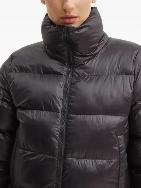 Geacă cu puf Helly Hansen negru