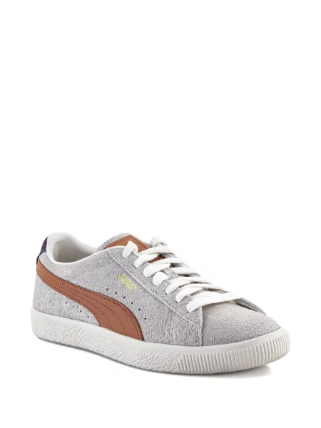 Sneakerși Puma Suede din piele de căprioară alb