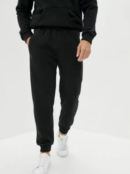 ISSA Plus ­ Спортивный костюм чорний