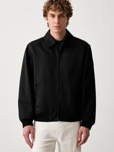 Calvin Klein geacă de tranziție pentru bărbați negru