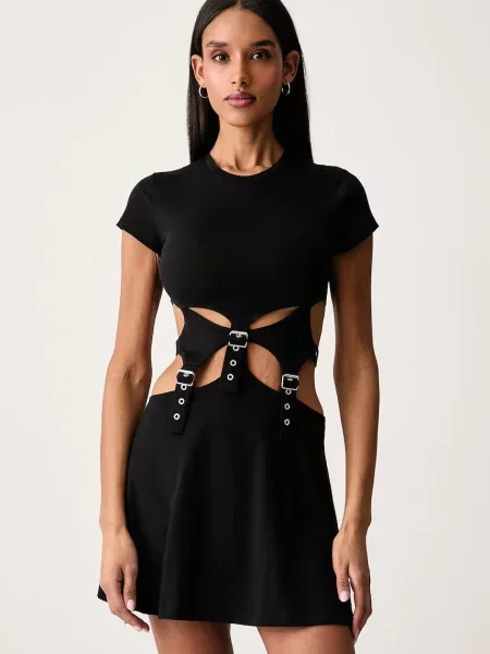 The Ragged Priest rochie evazată din negru
