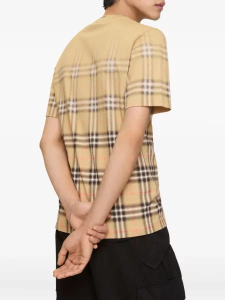 Tricou Burberry în carouri
