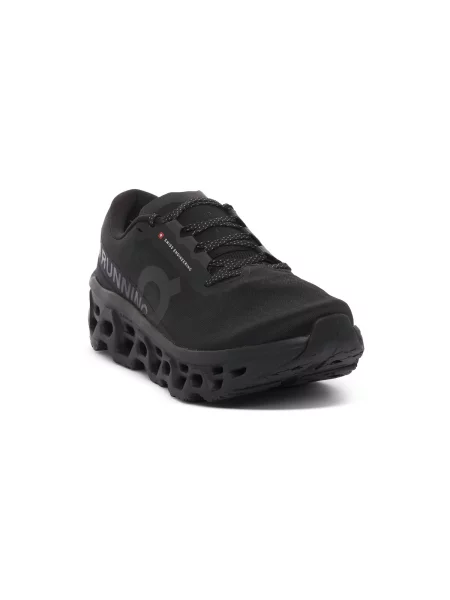 Pantofi On negru