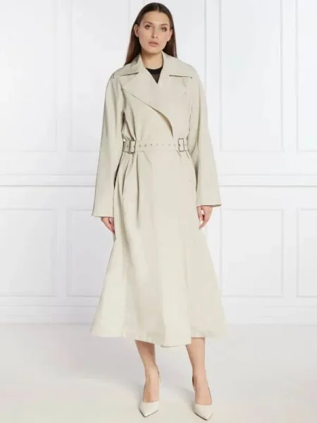 Trenci Liviana Conti bej