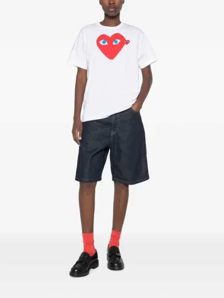 Тениска Comme Des Garçons Play с принт със сърца бяло
