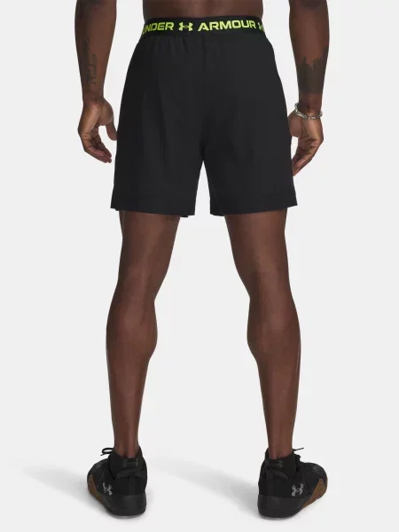 Šortky Under Armour čierna