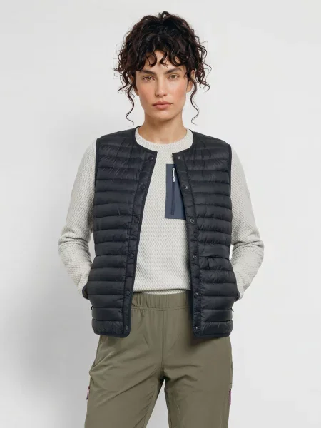 Patagonia Lehká Péřová Vesta Reversible Down Sweater™ S Oboustranným Nošením černá