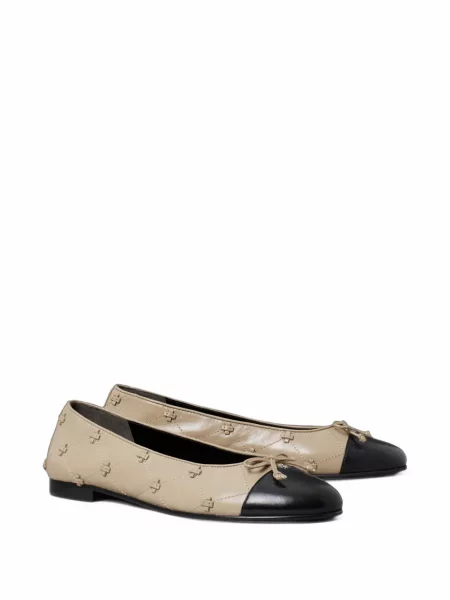 Căciulă Tory Burch fără toc cu vârf închis