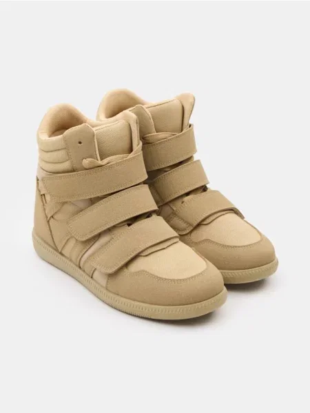 Кеды Sinsay из искусственной кожи бежевые