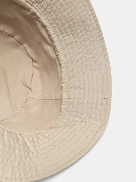 Guess капелюх