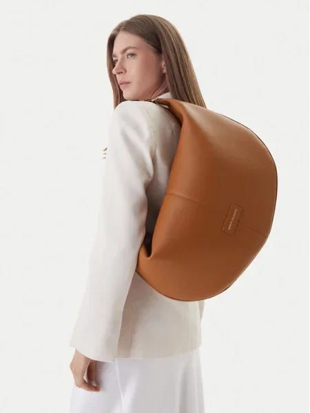 Armani Exchange torebka z imitacji skóry brązowa