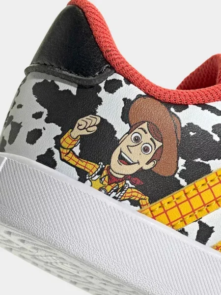 Детские кроссовки Adidas
