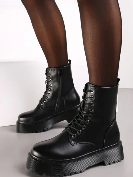Ghete stil worker pe platformă Maialen negre