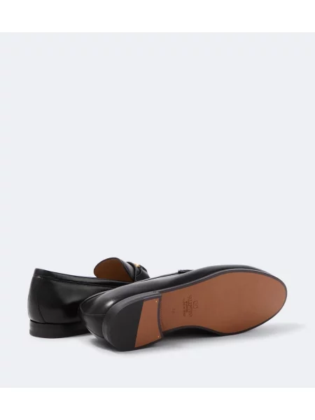 Kožené loafersy Valentino Garavani čierna