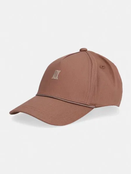 Armani Exchange baseballová čepice hnědá