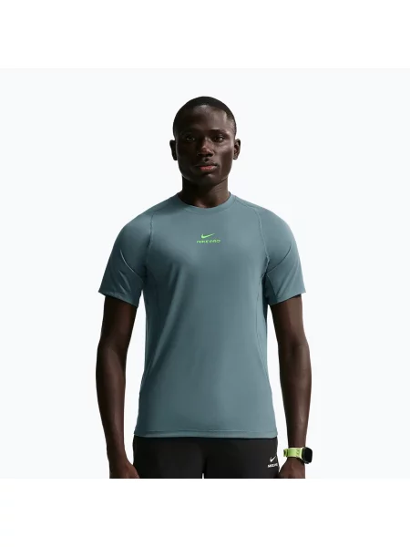 Tricou de antrenament bărbați Nike Pro Training Dri-Fit mineral slate/green strike verde