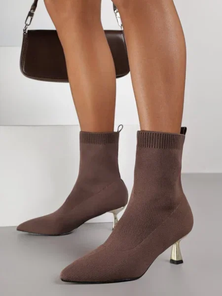 Botine maro