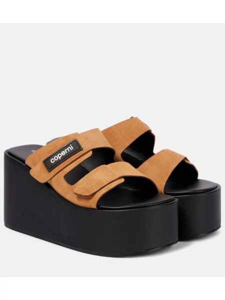 Papuci tip mules Coperni din piele de căprioară cu pană maro