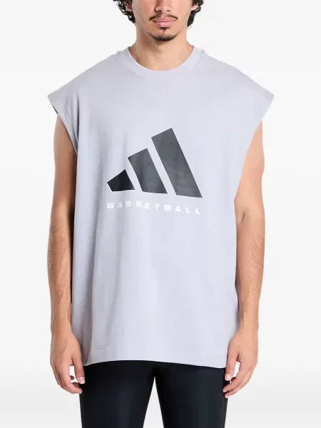 Pălărie Adidas cu dungi cu imagine de costum albastru