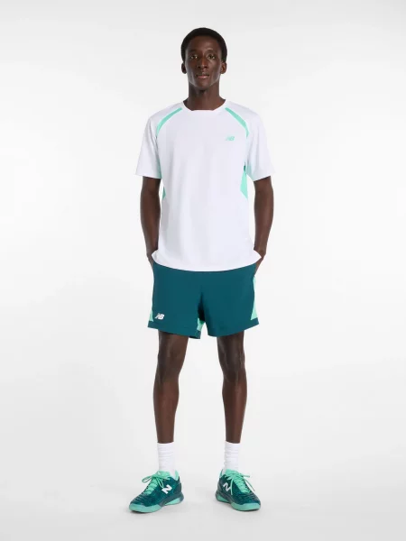 Футболка New Balance белая