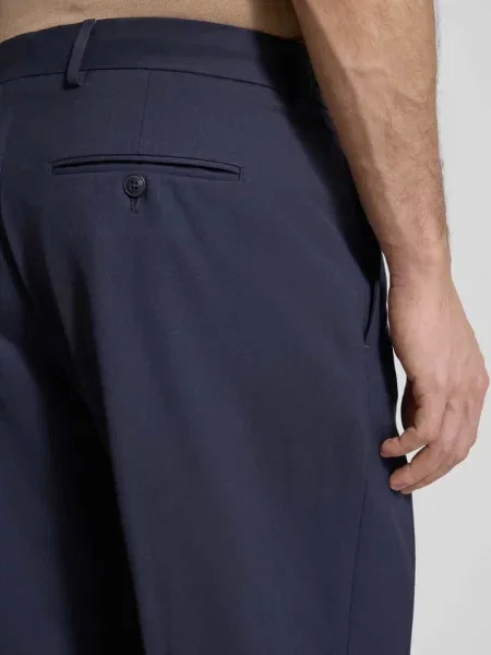 Spodnie garniturowe o kroju loose fit z dodatkiem model „LIAM” Selected Homme granatowe