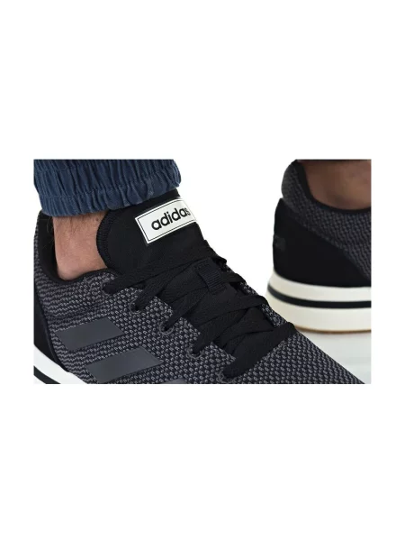 Pantofi Adidas alergare