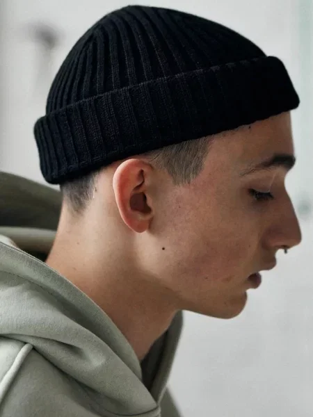 Шапка тур черная