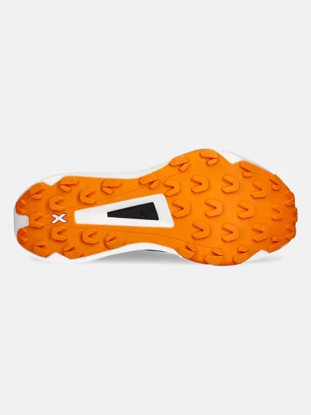 Треккинговые ботинки La Sportiva