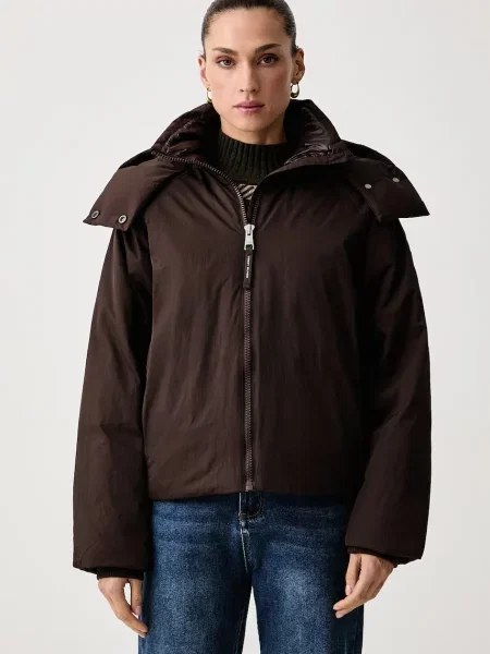 Tommy Hilfiger jachetă scurtă pentru femei maro
