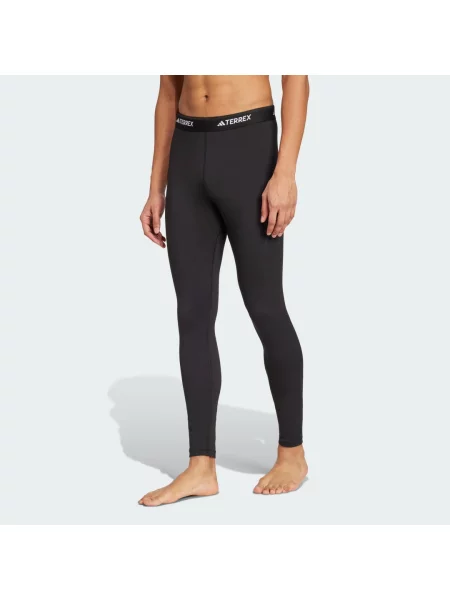 Legíny jako základní vrstva zvíce syntetických materiálů černé