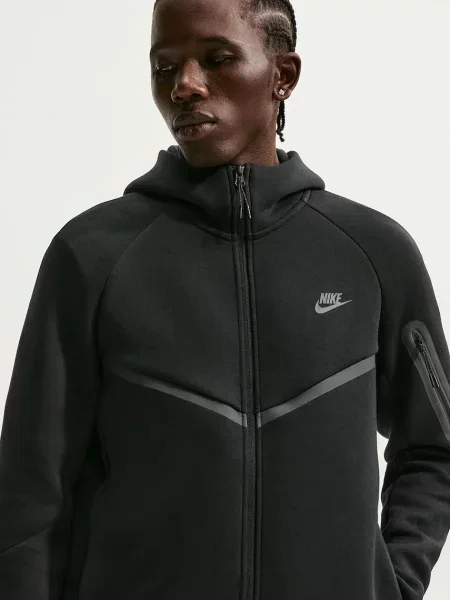 Nike Sportswear melegítőfelső kapucnival férfi Tech Windrunner fekete