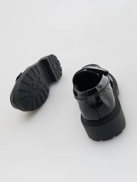 Лаковые мокасины Reserved черные