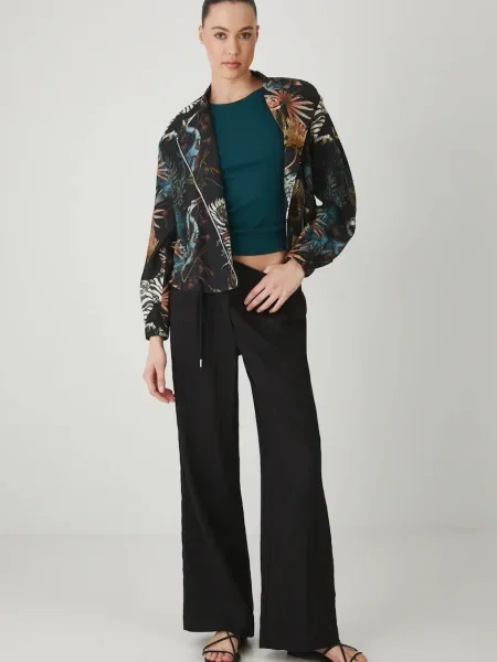 Ленено яке бомбър Medicine преходен модел с уголемена кройка