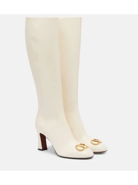 Usnjene škornji Valentino Garavani bela