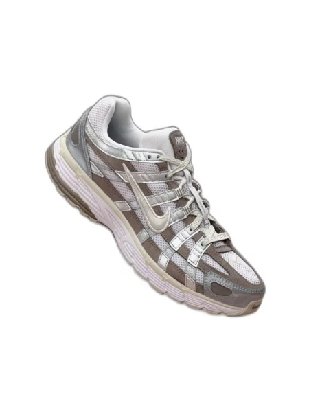 Pantofi Nike gri