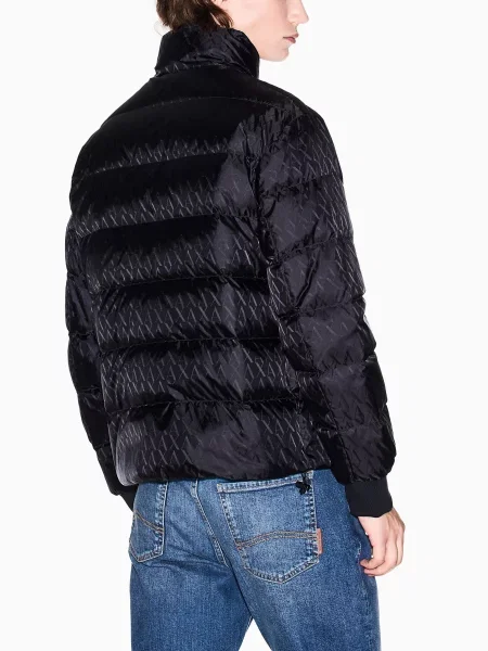 Пуховик Armani Exchange черный