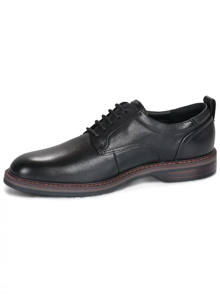 Derby Clarks čierna