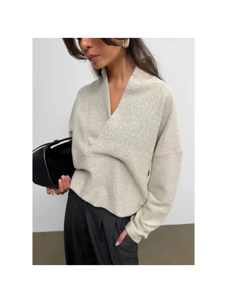 Sweter Guaja. biały