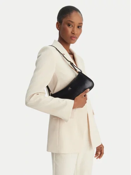 Calvin Klein Torebka Ck Small Shoulder Bag czarny