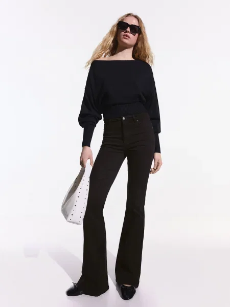 Bershka Kavbojke denim črn