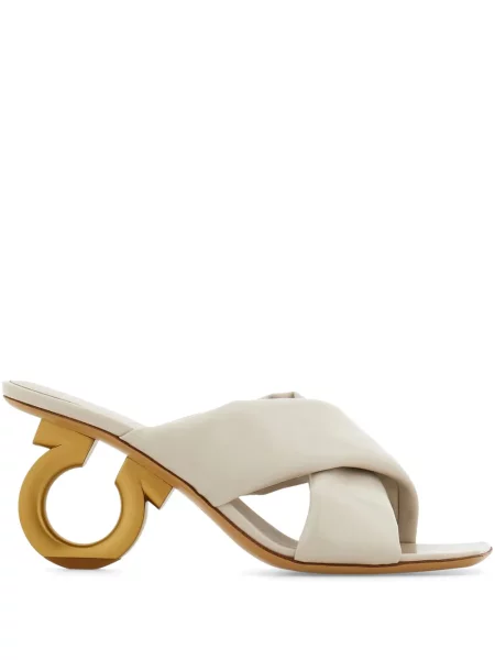 Sandale Ferragamo
