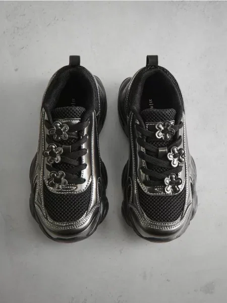 Reserved Pantofi sport din materiale combinate negru