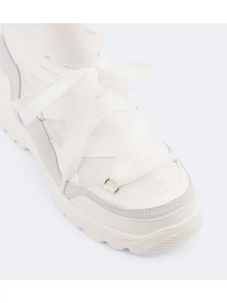 Botine Bogner din piele de căprioară alb
