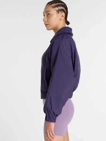 Бомбер New Balance фиолетовый