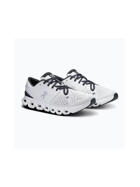 Кросівки On Running для бігу білі