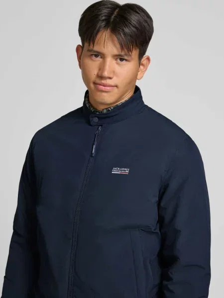Bomberka o kroju regular fit z logo model BROOKLYN' Jack & Jones granatowy