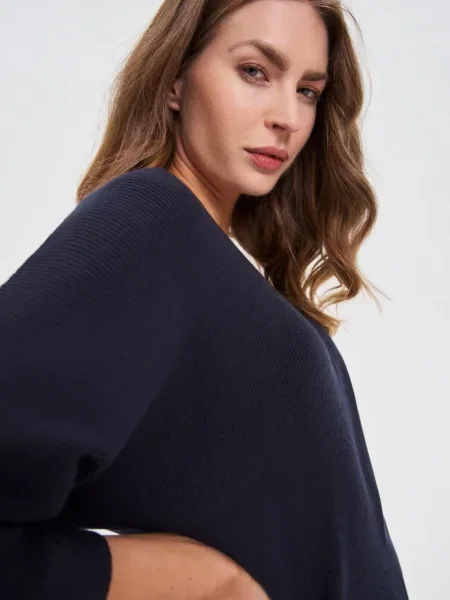 Pulover Marisse črna