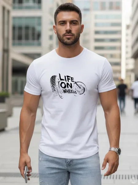 T-shirt z napisem Life on Wheels Dstreet biały